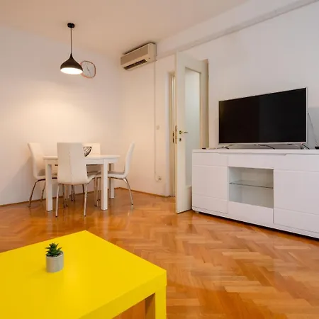 Apartment Kuzmanic Split