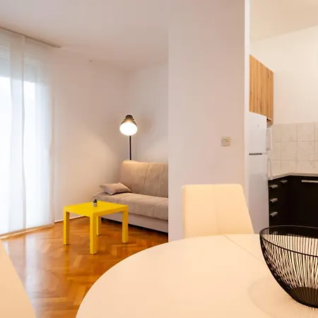 Kuzmanic Apartment *